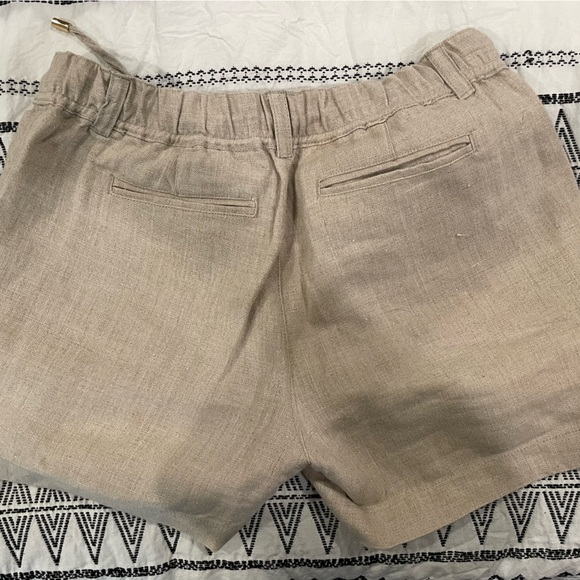 Michael Kors cream linen shorts size 2 - Picture 3 of 5